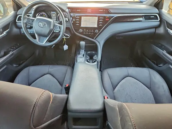 4T1B11HK8JU654042 2018 TOYOTA CAMRY - Image 8