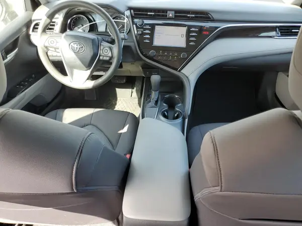 4T1B11HK8JU654638 2018 TOYOTA CAMRY - Image 8