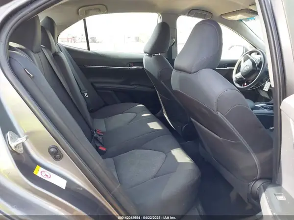 4T1B11HK8JU655059 2018 TOYOTA CAMRY - Image 8