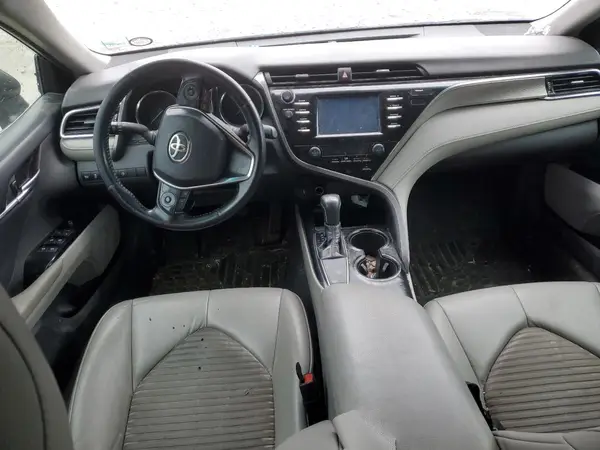 4T1B11HK8JU660102 2018 TOYOTA CAMRY - Image 8
