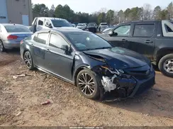 4T1B11HK8JU664277 2018 TOYOTA CAMRY