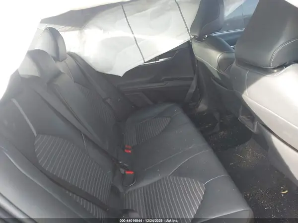 4T1B11HK8JU664277 2018 TOYOTA CAMRY - Image 8