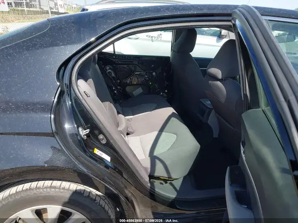 4T1B11HK8JU665591 2018 TOYOTA CAMRY - Image 8