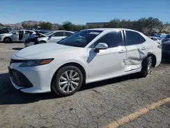 4T1B11HK8JU668992 2018 TOYOTA CAMRY