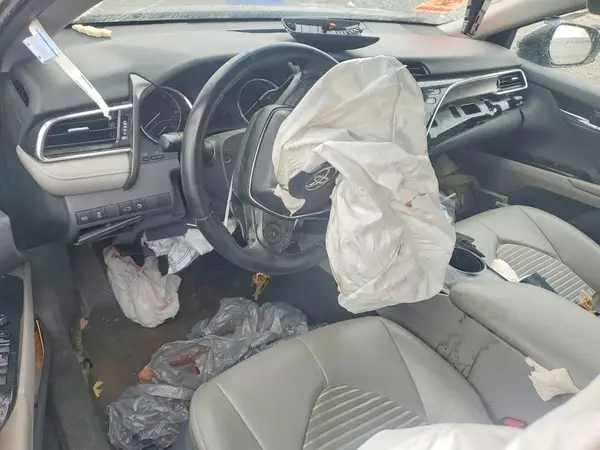 4T1B11HK8JU669463 2018 TOYOTA CAMRY - Image 8