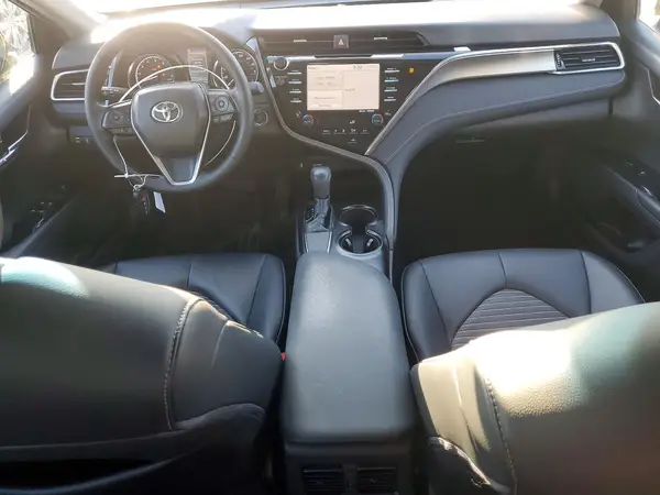 4T1B11HK8JU678101 2018 TOYOTA CAMRY - Image 8