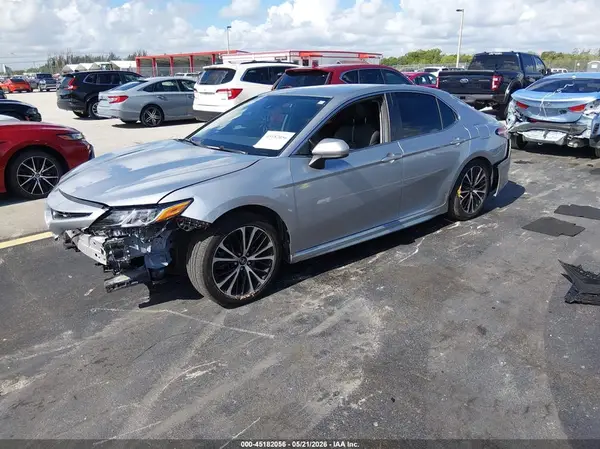 4T1B11HK8KU163181 2019 TOYOTA CAMRY - Image 2