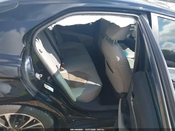 4T1B11HK8KU175279 2019 TOYOTA CAMRY - Image 8