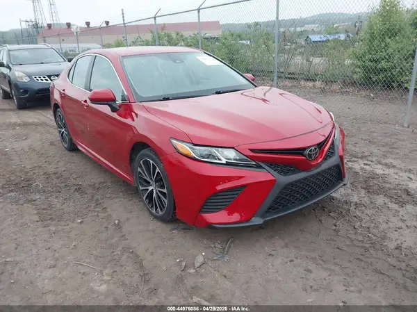 4T1B11HK8KU175458 2019 TOYOTA CAMRY - Image 1