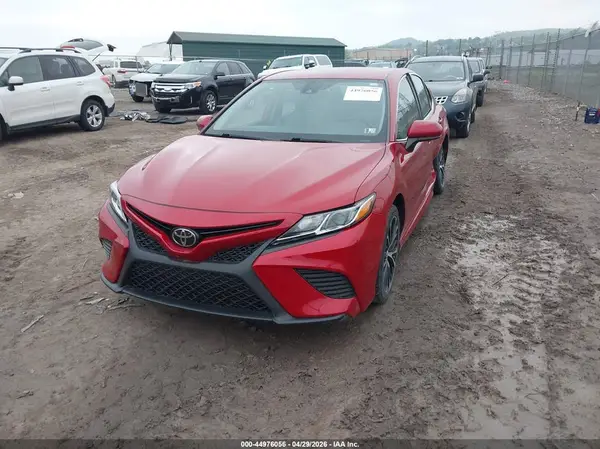 4T1B11HK8KU175458 2019 TOYOTA CAMRY - Image 2