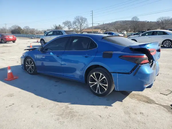 4T1B11HK8KU179977 2019 TOYOTA CAMRY - Image 2