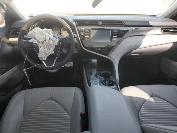 4T1B11HK8KU179977 2019 TOYOTA CAMRY - Image 8