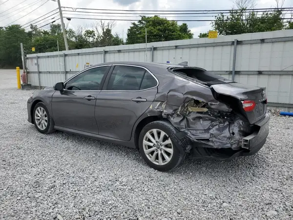 4T1B11HK8KU181891 2019 TOYOTA CAMRY - Image 2
