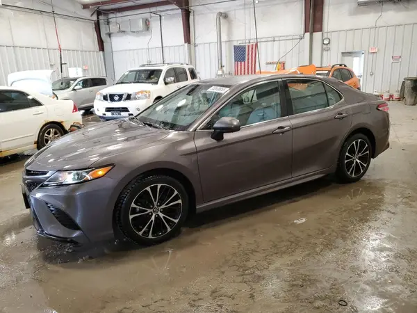 4T1B11HK8KU182507 2019 TOYOTA CAMRY - Image 1