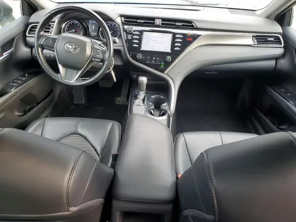 4T1B11HK8KU183513 2019 TOYOTA CAMRY - Image 8
