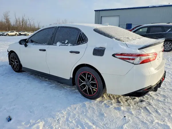4T1B11HK8KU186525 2019 TOYOTA CAMRY - Image 2