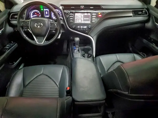 4T1B11HK8KU187917 2019 TOYOTA CAMRY - Image 8