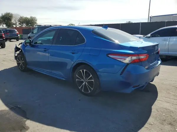 4T1B11HK8KU188081 2019 TOYOTA CAMRY - Image 2