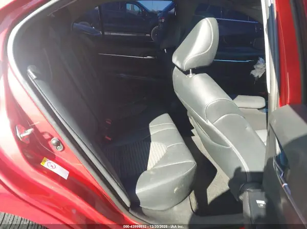 4T1B11HK8KU189070 2019 TOYOTA CAMRY - Image 8