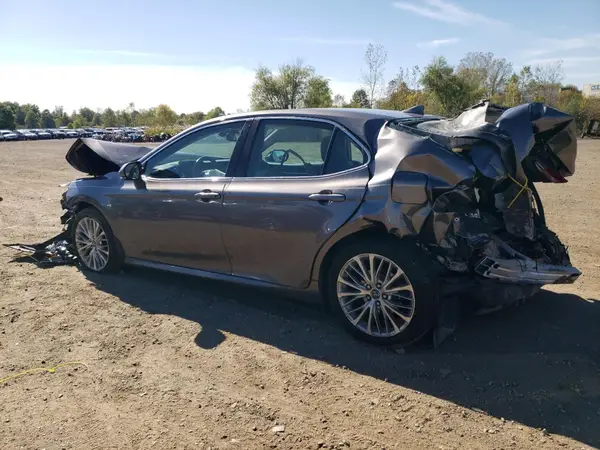 4T1B11HK8KU190283 2019 TOYOTA CAMRY - Image 2