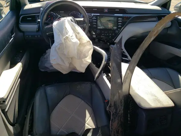 4T1B11HK8KU190283 2019 TOYOTA CAMRY - Image 8