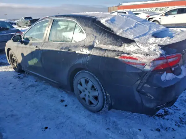 4T1B11HK8KU191059 2019 TOYOTA CAMRY - Image 2