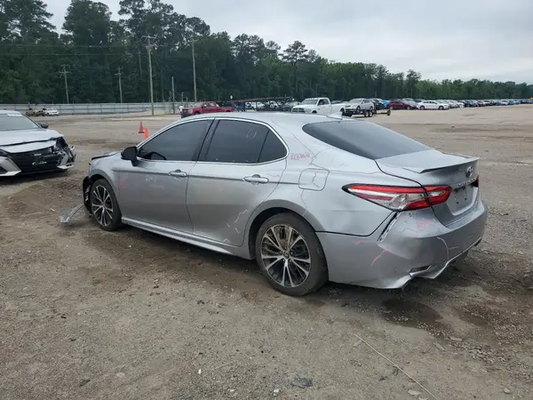 4T1B11HK8KU193717 2019 TOYOTA CAMRY - Image 2