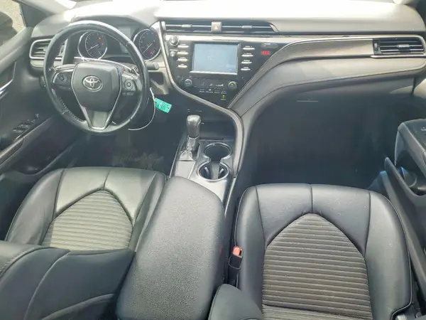 4T1B11HK8KU200584 2019 TOYOTA CAMRY - Image 8