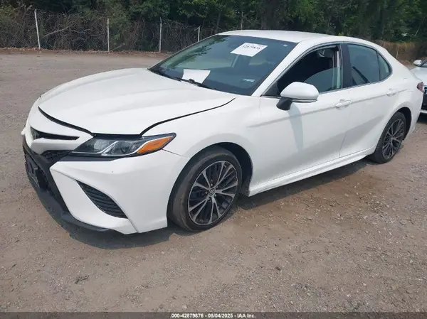 4T1B11HK8KU206191 2019 TOYOTA CAMRY - Image 2