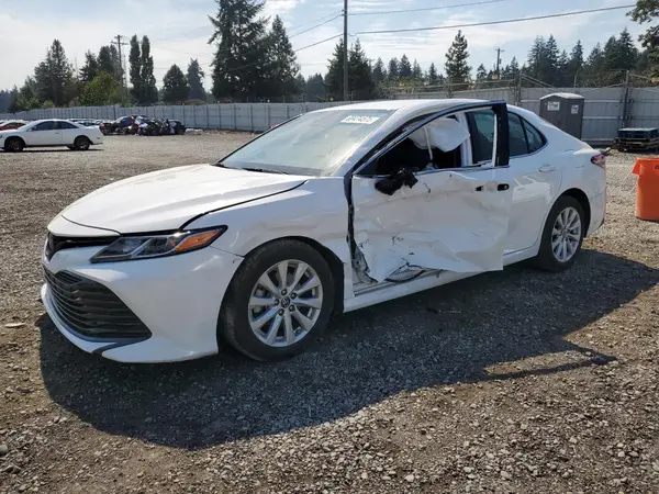 4T1B11HK8KU207325 2019 TOYOTA CAMRY - Image 1