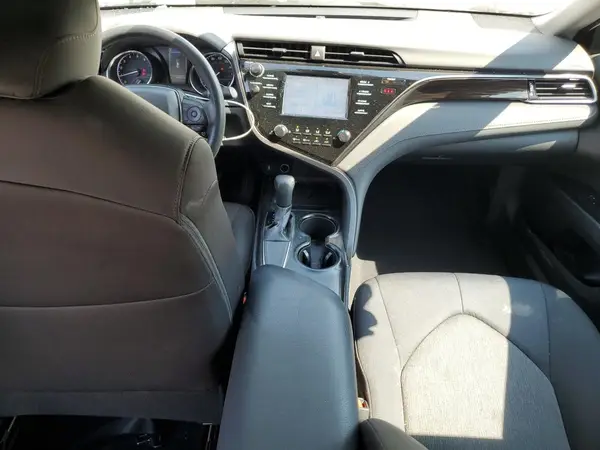 4T1B11HK8KU207325 2019 TOYOTA CAMRY - Image 8