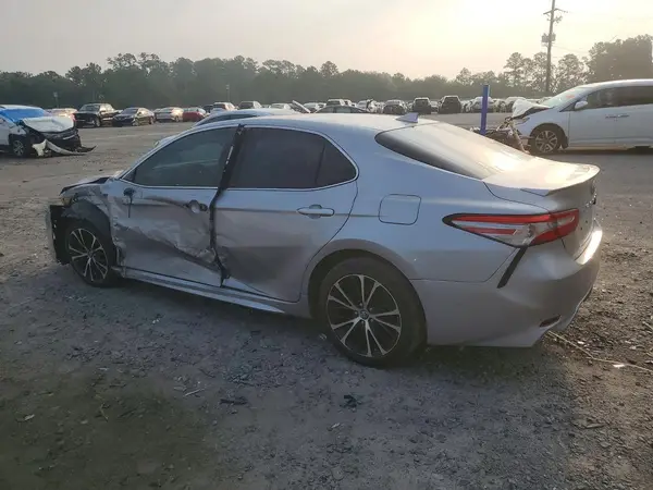 4T1B11HK8KU213304 2019 TOYOTA CAMRY - Image 2