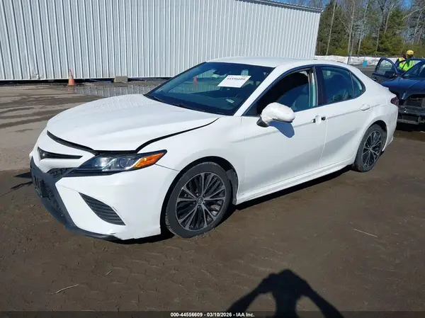 4T1B11HK8KU213741 2019 TOYOTA CAMRY - Image 2
