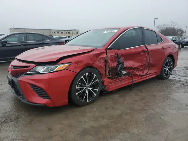 4T1B11HK8KU213917 2019 TOYOTA CAMRY - Image 1