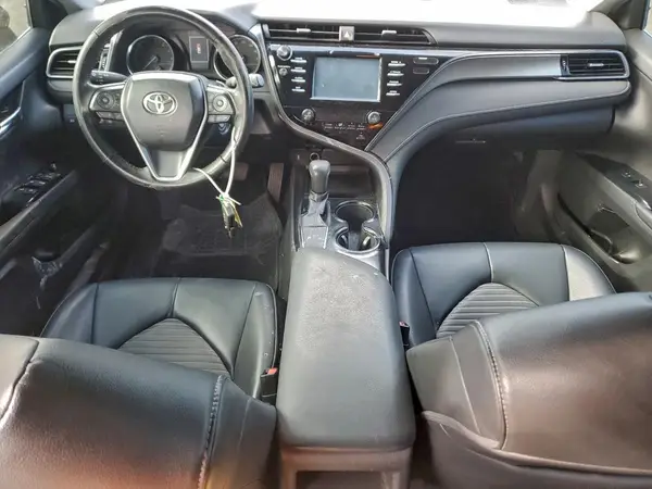 4T1B11HK8KU215182 2019 TOYOTA CAMRY - Image 8
