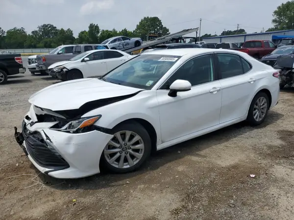 4T1B11HK8KU218759 2019 TOYOTA CAMRY - Image 1