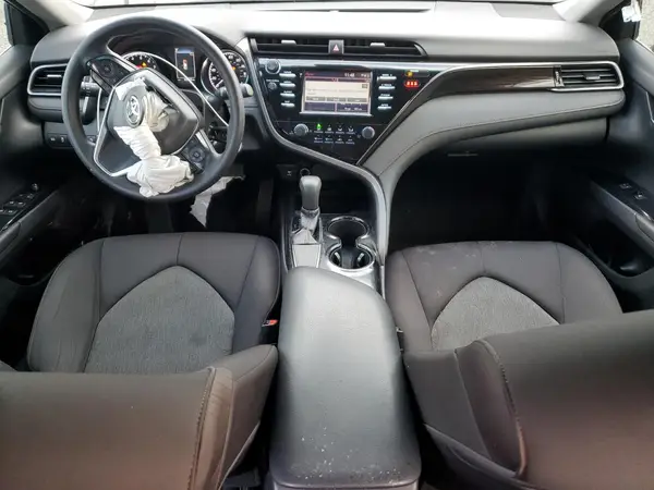 4T1B11HK8KU221483 2019 TOYOTA CAMRY - Image 8