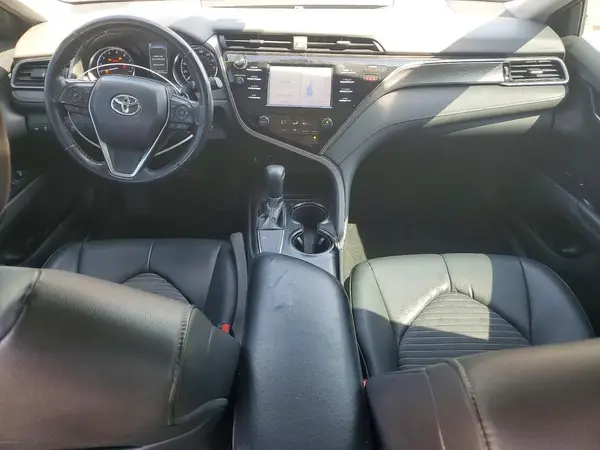 4T1B11HK8KU221905 2019 TOYOTA CAMRY - Image 8