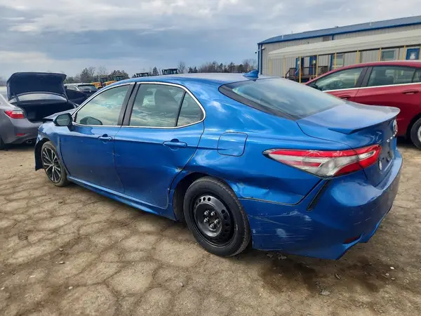 4T1B11HK8KU226425 2019 TOYOTA CAMRY - Image 2