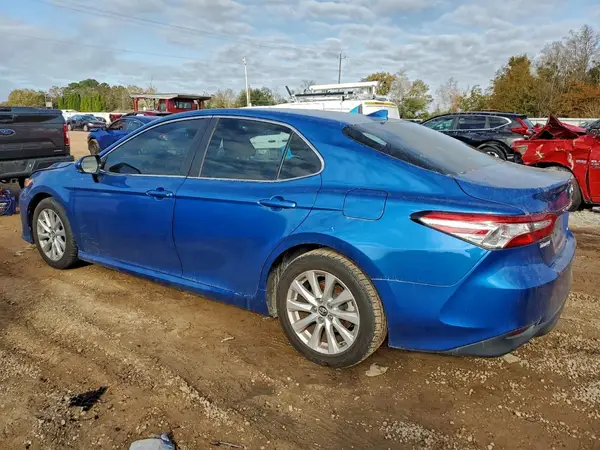 4T1B11HK8KU226473 2019 TOYOTA CAMRY - Image 2