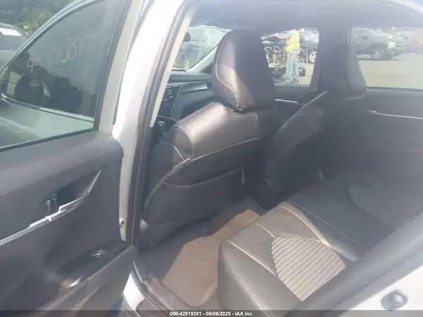 4T1B11HK8KU226750 2019 TOYOTA CAMRY - Image 8