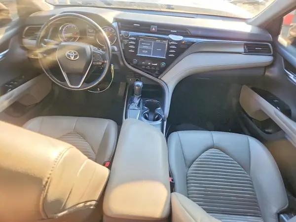 4T1B11HK8KU227011 2019 TOYOTA CAMRY - Image 8