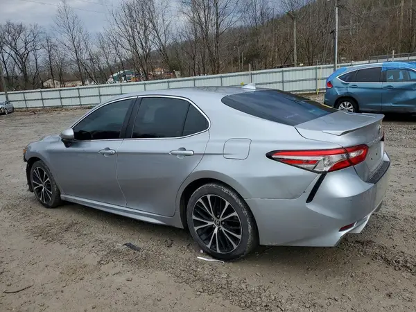 4T1B11HK8KU227767 2019 TOYOTA CAMRY - Image 2
