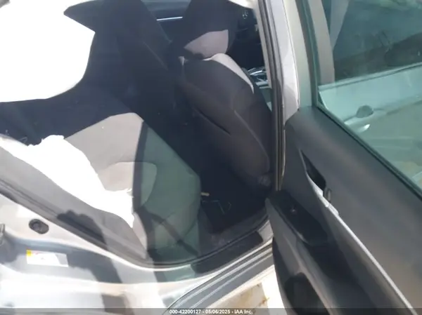4T1B11HK8KU228482 2019 TOYOTA CAMRY - Image 8