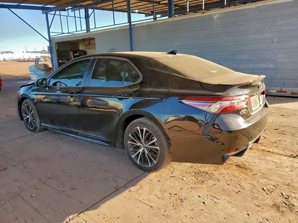 4T1B11HK8KU231401 2019 TOYOTA CAMRY - Image 2