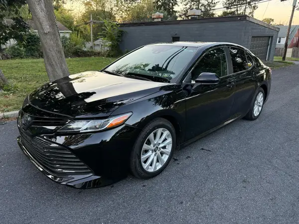 4T1B11HK8KU231866 2019 TOYOTA CAMRY - Image 2