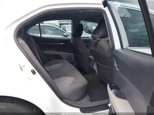 4T1B11HK8KU233049 2019 TOYOTA CAMRY - Image 8