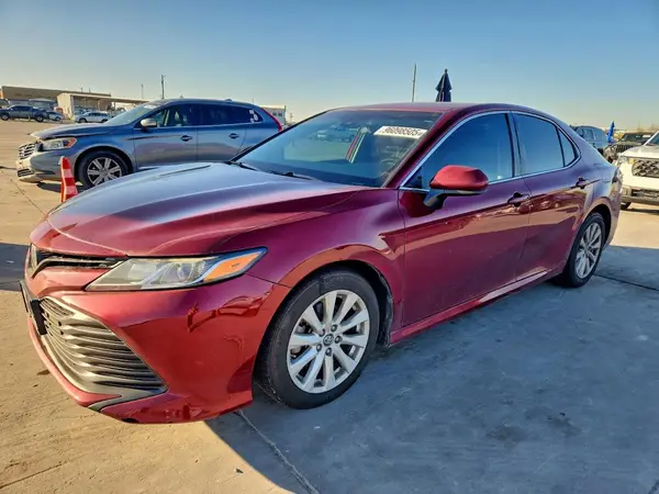 4T1B11HK8KU233357 2019 TOYOTA CAMRY - Image 1