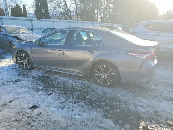 4T1B11HK8KU236324 2019 TOYOTA CAMRY - Image 2
