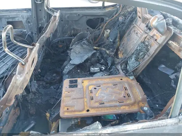 4T1B11HK8KU237330 2019 TOYOTA CAMRY - Image 8